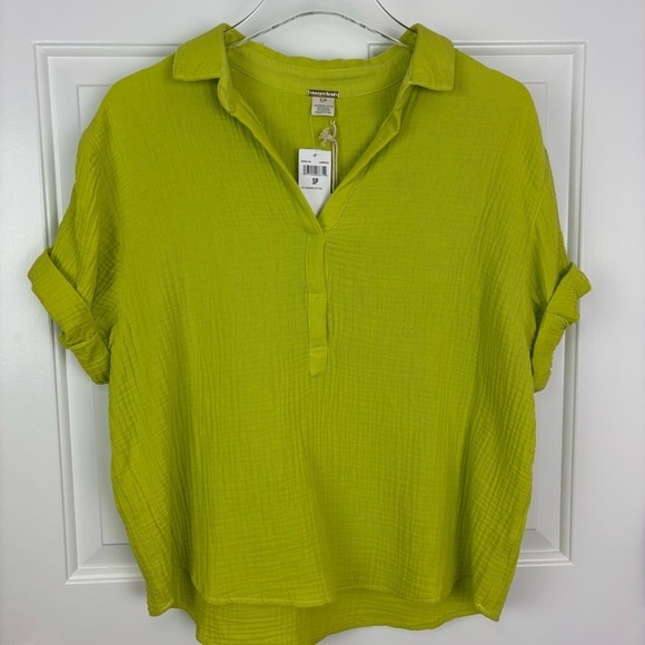 Magaschoni 2 Piece Set with Shorts and Top Size Small - Picture 2 of 12